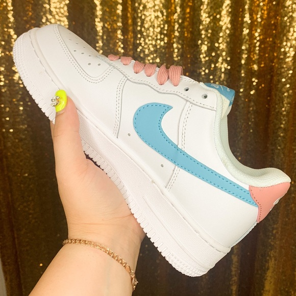 Butterfly AF1’s 🦋 - Picture 2 of 3
